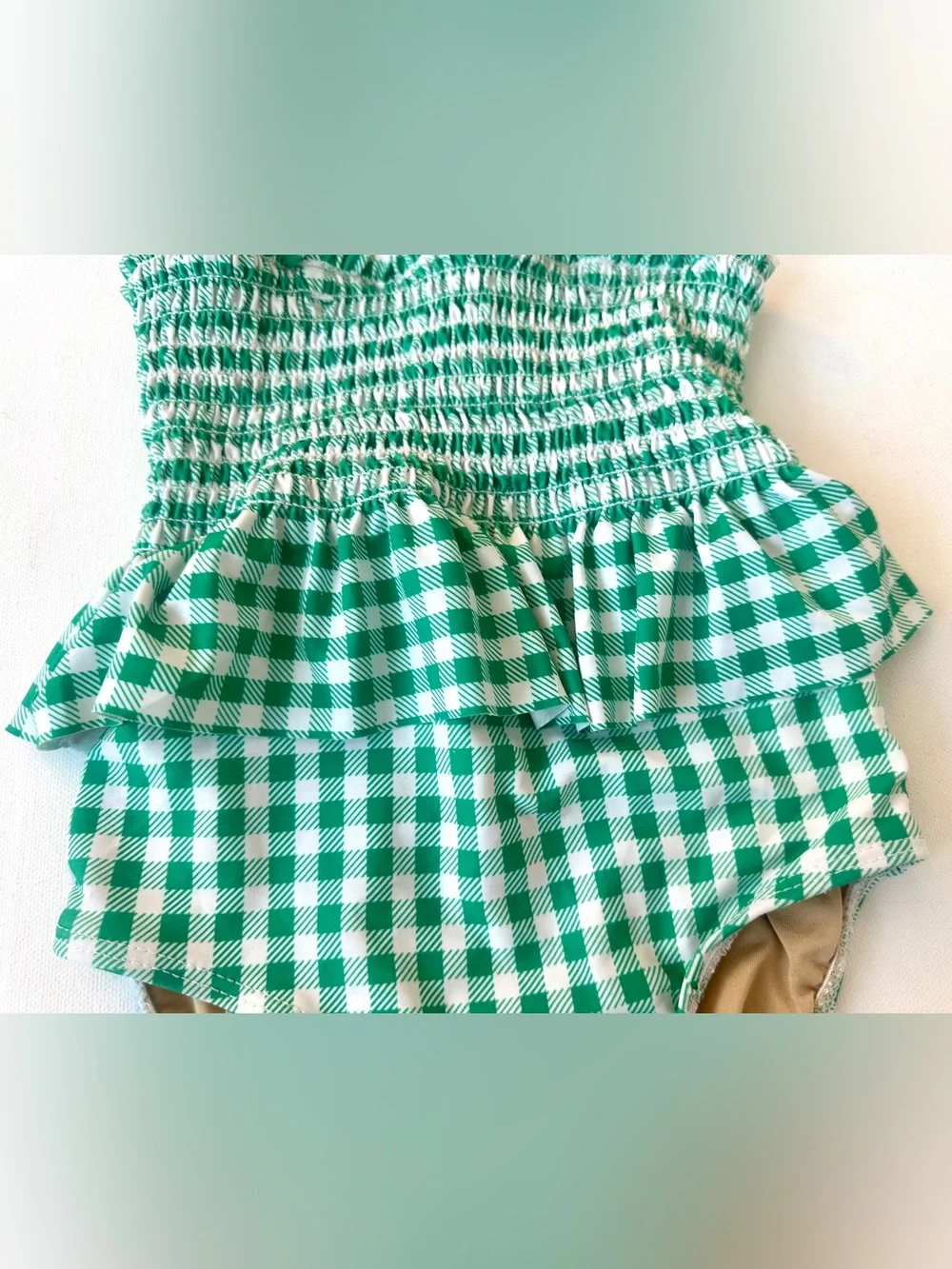 Old Navy girls' gingham one-piece swimsuit.  smocked bodice.  Size 4T.